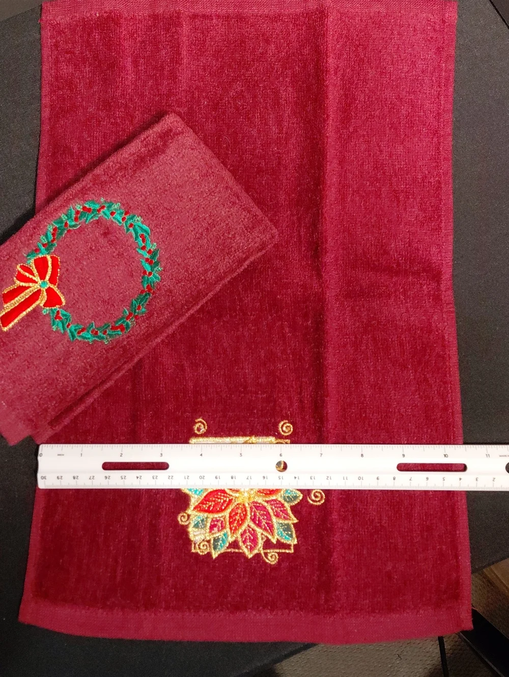 FIGERTIP TOWELS